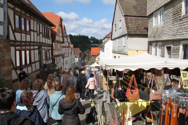 In der Steingasse tut sich eine Quelle an Entdeckungen auf. Foto: N. N. | Entdecke Schwalmstadt